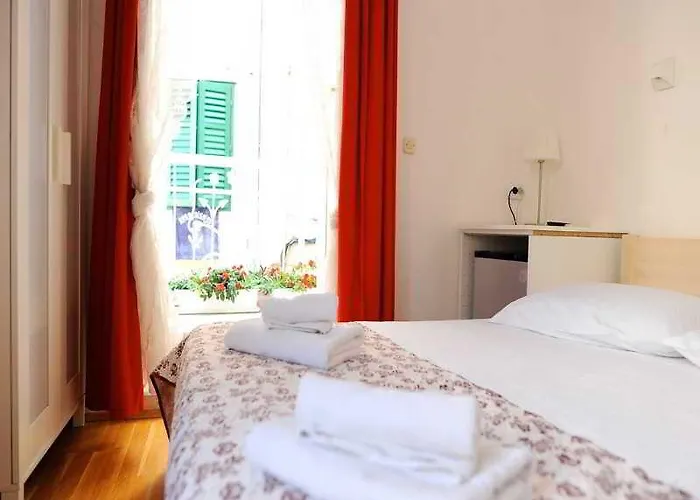 Gold Guest house Split