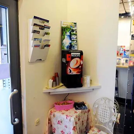 金色客房酒店 3*